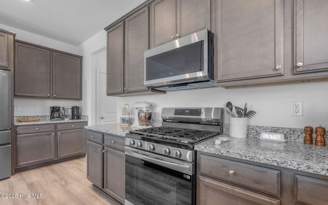 304 Ryker Road E, Moyock, NC 27958