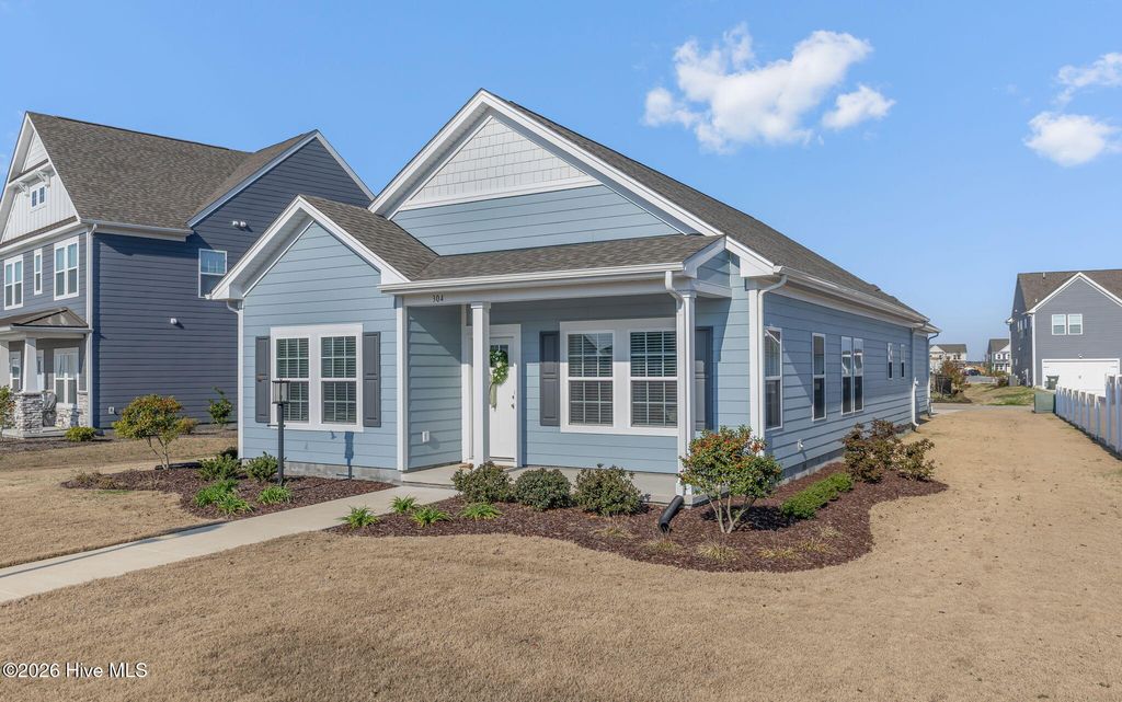 304 Ryker Road E, Moyock, NC 27958