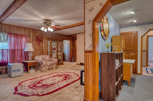 5520 Monroe Avenue, Evansville, IN 47715