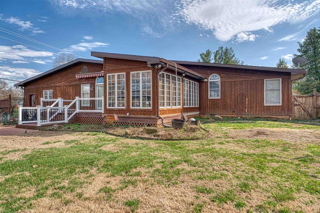 5520 Monroe Avenue, Evansville, IN 47715