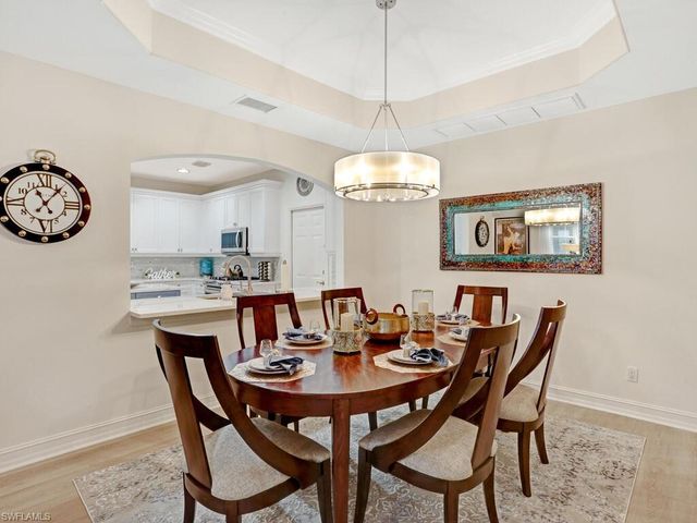 2847 Tiburon BLVD E 8-101, Naples, FL 34109