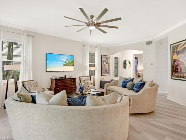 2847 Tiburon BLVD E 8-101, Naples, FL 34109