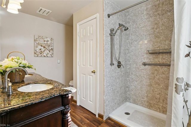 7746 Farmwood RD, Gloucester Point, VA 23062