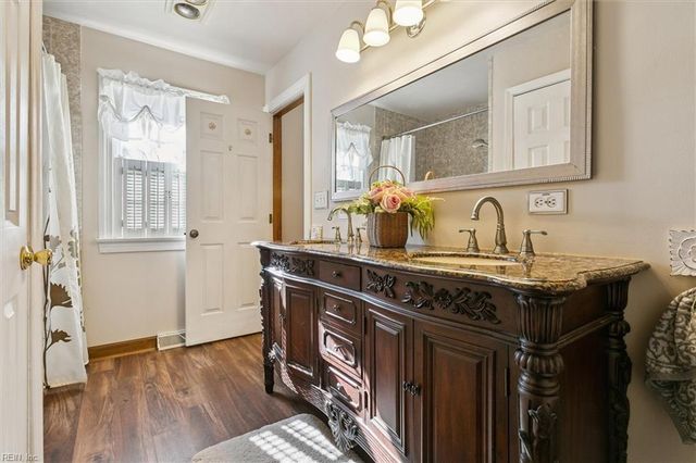 7746 Farmwood RD, Gloucester Point, VA 23062