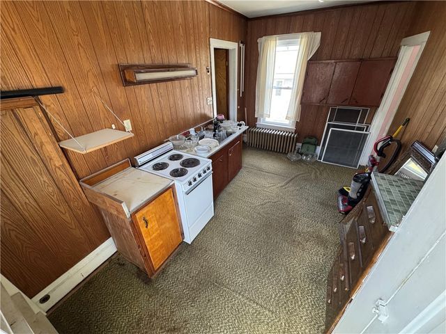 226 E Loyalhanna St, Ligonier Boro, PA 15658