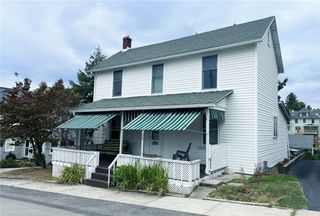 226 E Loyalhanna St, Ligonier Boro, PA 15658
