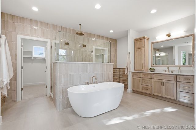 2714 Hickory Ridge Drive, Sapulpa, OK 74066