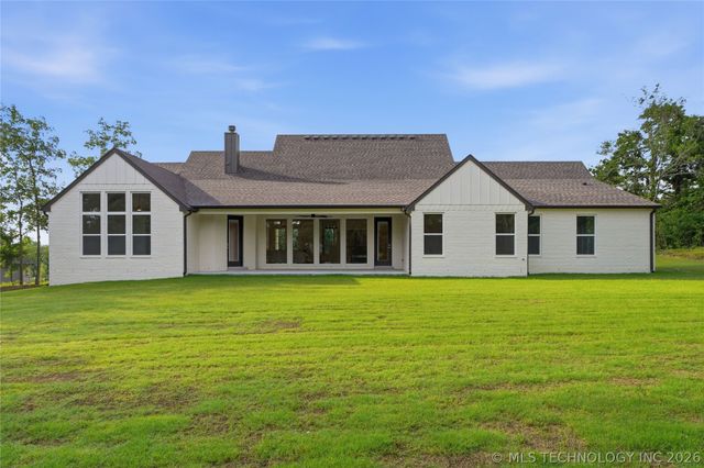 2714 Hickory Ridge Drive, Sapulpa, OK 74066