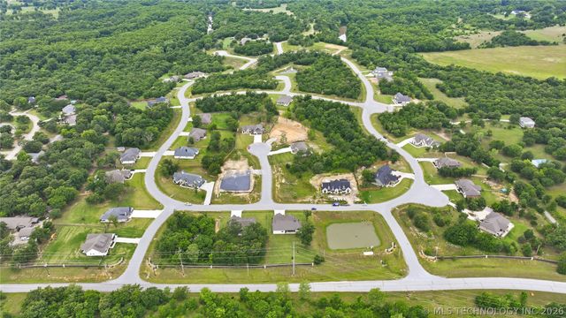 2714 Hickory Ridge Drive, Sapulpa, OK 74066