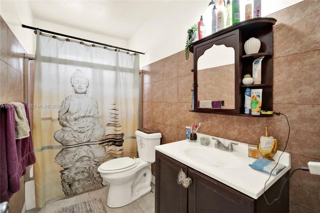 12670 NE Miami Pl, North Miami, FL 33161