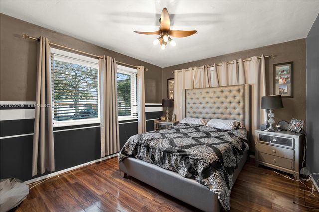 12670 NE Miami Pl, North Miami, FL 33161