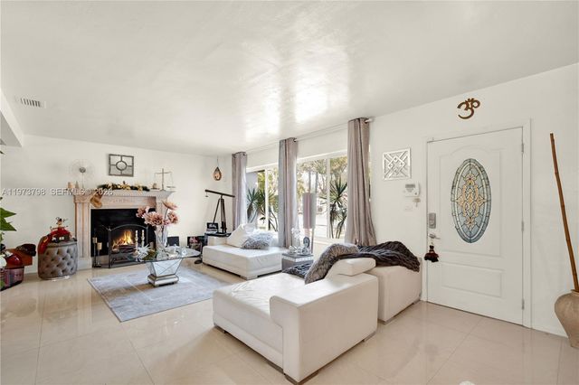 12670 NE Miami Pl, North Miami, FL 33161