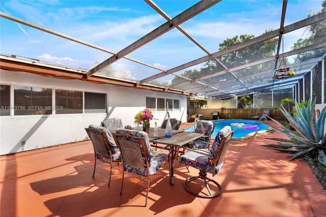 12670 NE Miami Pl, North Miami, FL 33161