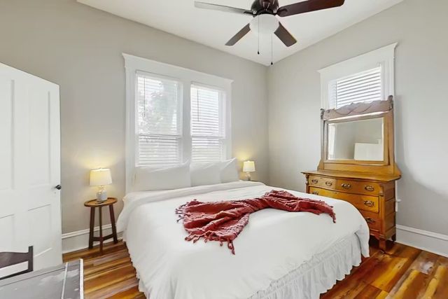 208 N 9th Street, Rogers, AR 72756