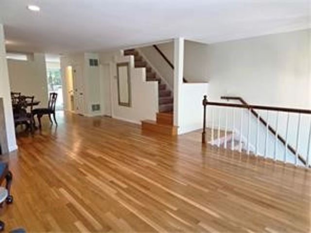 203 Dean Ridge Court, Cranston, RI 02920