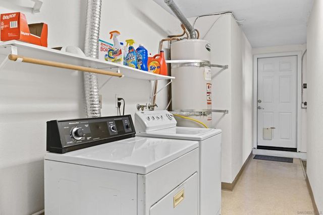 9464 Telkaif St, Lakeside, CA 92040