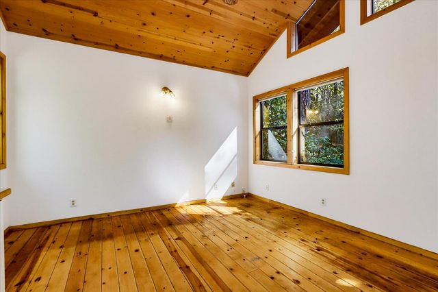 12213 Half Moon Way, Nevada City, CA 95959