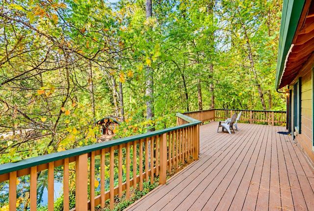 12213 Half Moon Way, Nevada City, CA 95959