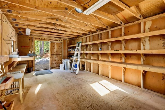 12213 Half Moon Way, Nevada City, CA 95959