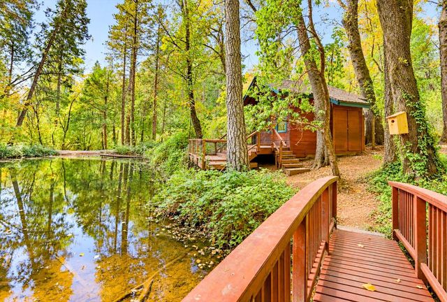 12213 Half Moon Way, Nevada City, CA 95959