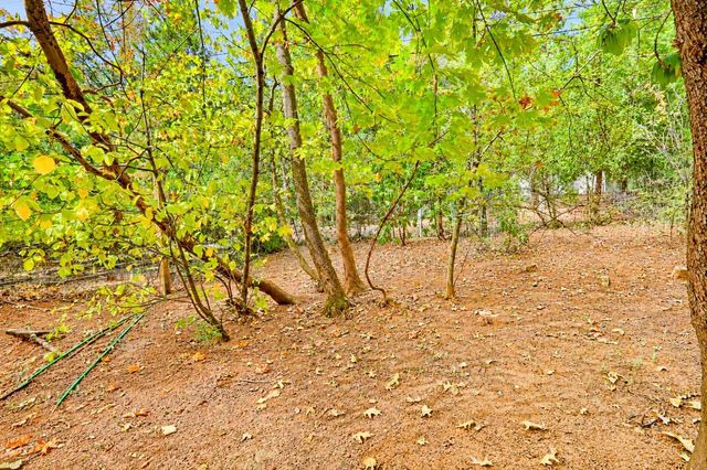 12213 Half Moon Way, Nevada City, CA 95959
