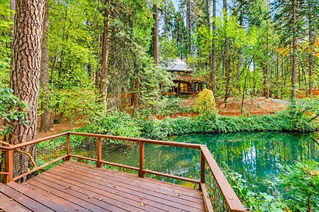 12213 Half Moon Way, Nevada City, CA 95959