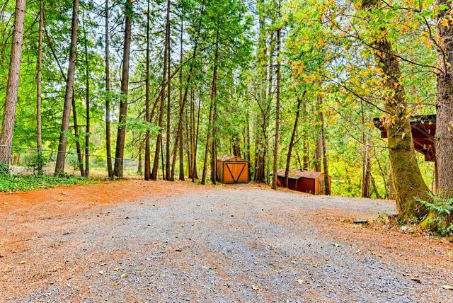 12213 Half Moon Way, Nevada City, CA 95959