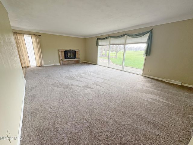 29 Darlyn Drive, Bowling Green, OH 43402