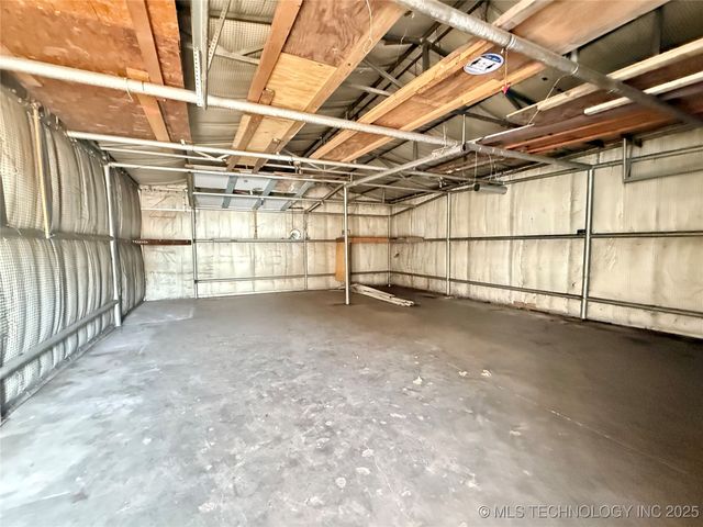 116 S Seminole Avenue, Bartlesville, OK 74003