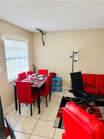 3325 Airport RD N # R6, Naples, FL 34105