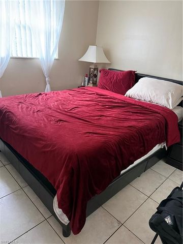 3325 Airport RD N # R6, Naples, FL 34105