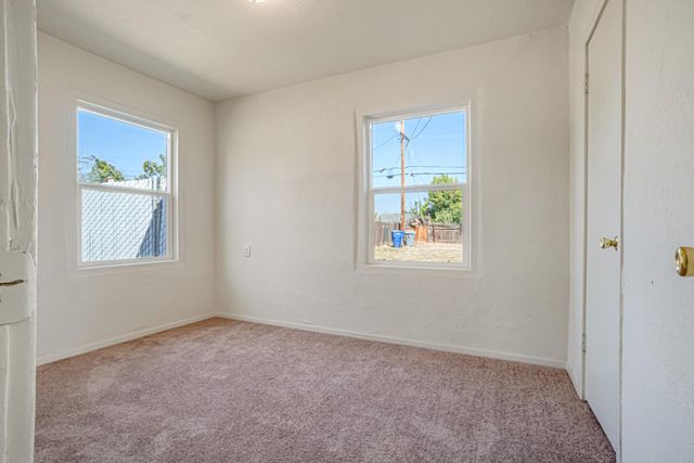 3841 E White Avenue, Fresno, CA 93702