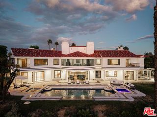 24366 La Masina Court, Calabasas, CA 91302