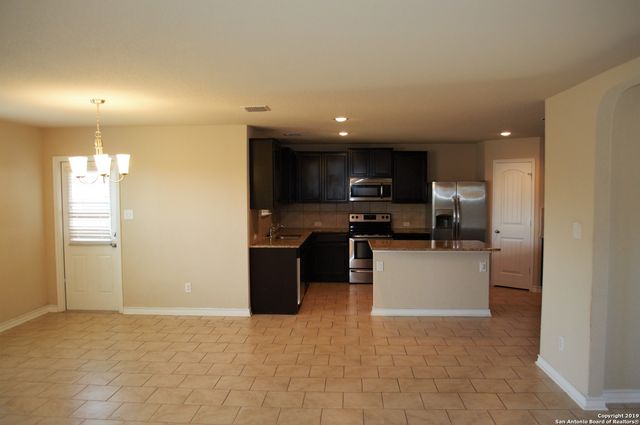 1623 Tree, San Antonio, TX 78245