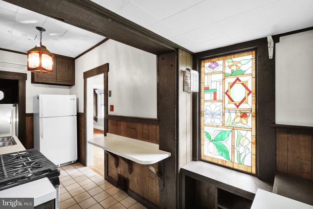 1194 ELM AVE, Lancaster, PA 17603