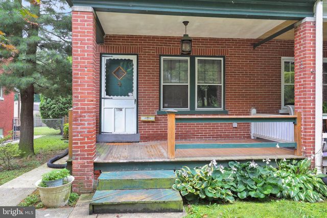 1194 ELM AVE, Lancaster, PA 17603
