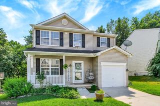63 MENLENA CIR, Hanover, PA 17331