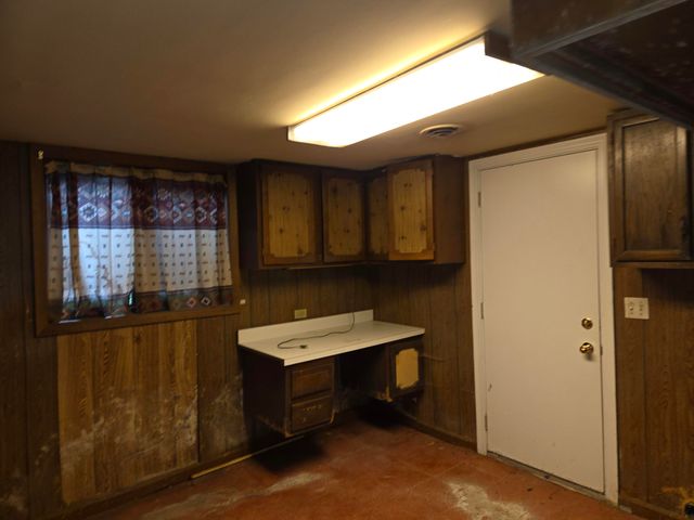 2541 Lincoln Street, Highland, IN 46322