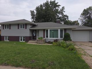2541 Lincoln Street, Highland, IN 46322