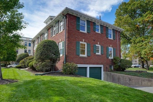 71 Church Street 1, Winchester, MA 01890