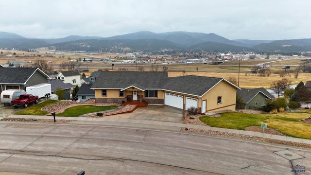 2471 CAMARO DR, Sturgis, SD 57785