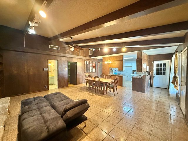 1220 E 52nd St, Odessa, TX 79762