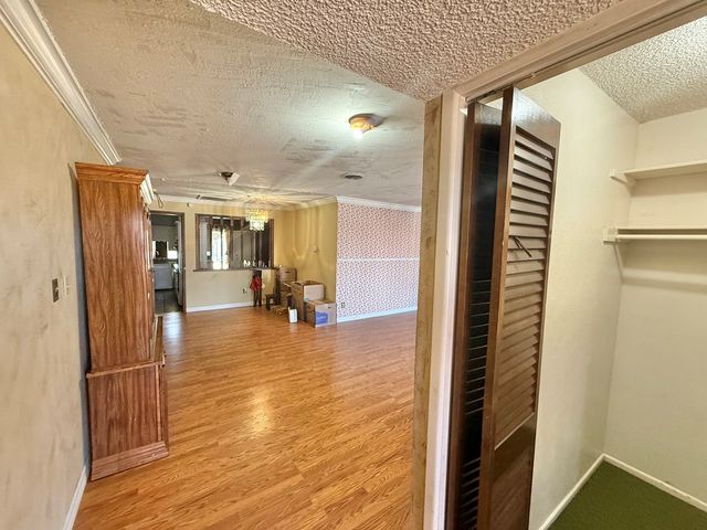 1220 E 52nd St, Odessa, TX 79762