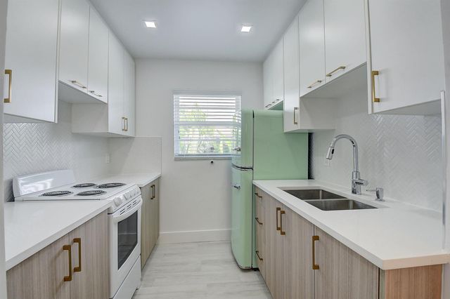 502 N H Street 1-4, Lake Worth Beach, FL 33460