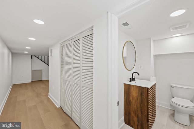 126 N MOUNT ST, Baltimore, MD 21223