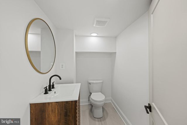 126 N MOUNT ST, Baltimore, MD 21223