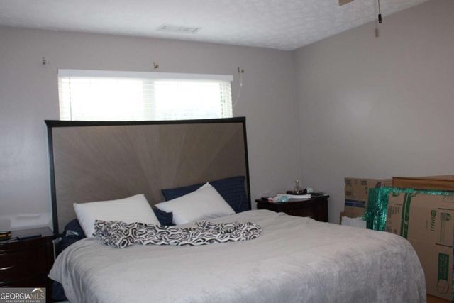1805 Campbell Ives Drive, Lawrenceville, GA 30045
