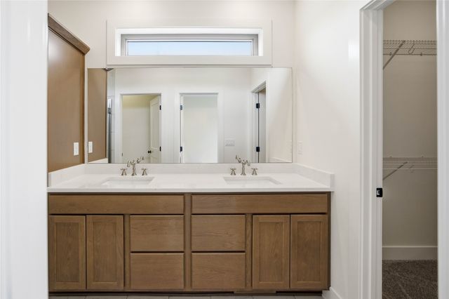 130 NW Crabtree Lane, Waukee, IA 50263