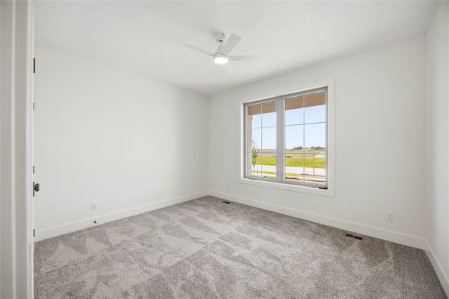 130 NW Crabtree Lane, Waukee, IA 50263