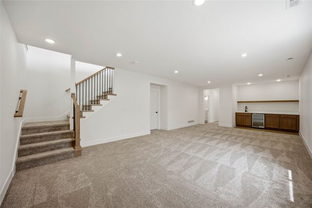 130 NW Crabtree Lane, Waukee, IA 50263